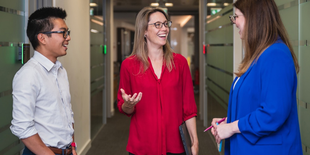 Jenny Lewis and colleagues