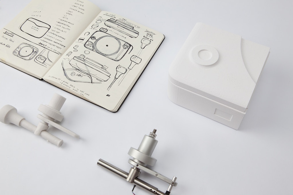 Shinola Runwell Turntable design process